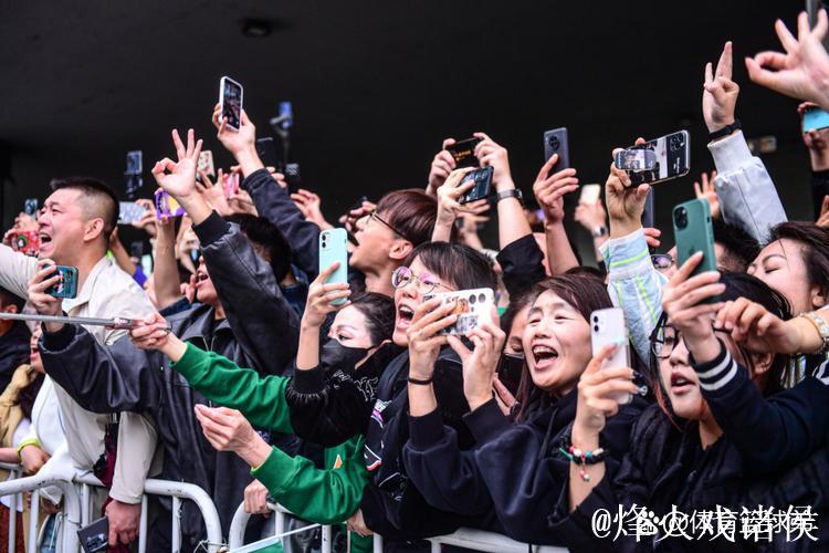 CBA史上最惨球队诞生！两战狂亏47分，球迷怒批：别再胡闹了！